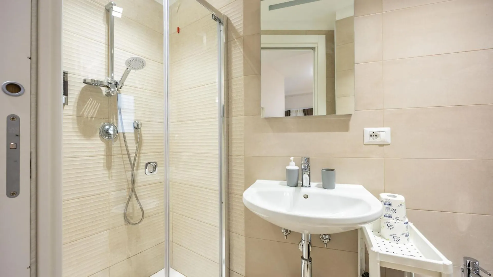 Alloggio in famiglia Ostiense Flat&Rooms By Rentbeat Roma Italia