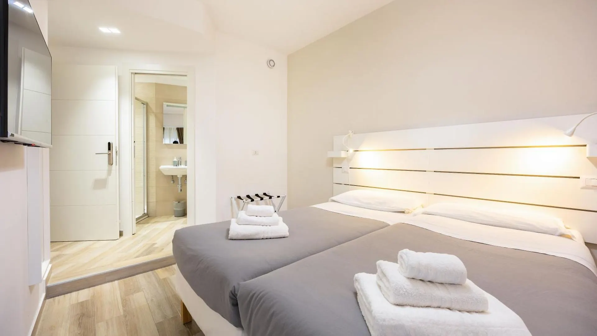 Ostiense Flat&Rooms By Rentbeat Roma Italia